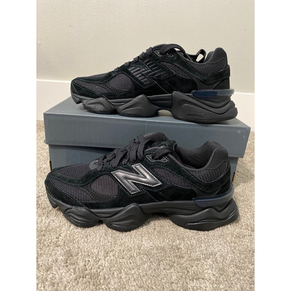 New Balance 9060 Black Sneakers Men’s 7.5 Women’s 9 New - Picture 2 of 4